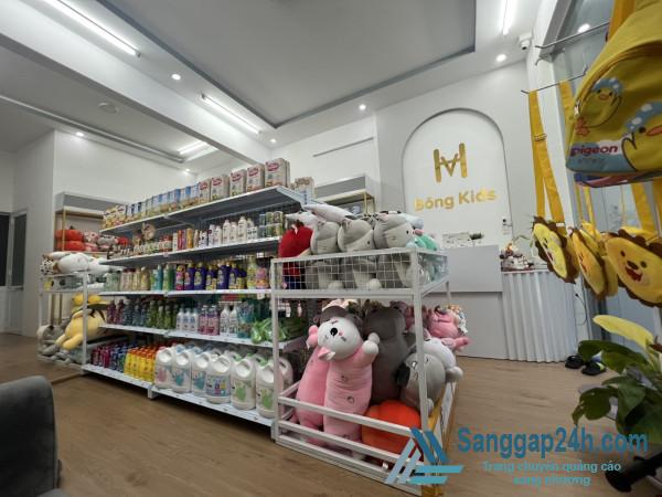 Sang nhượng cửa hàng