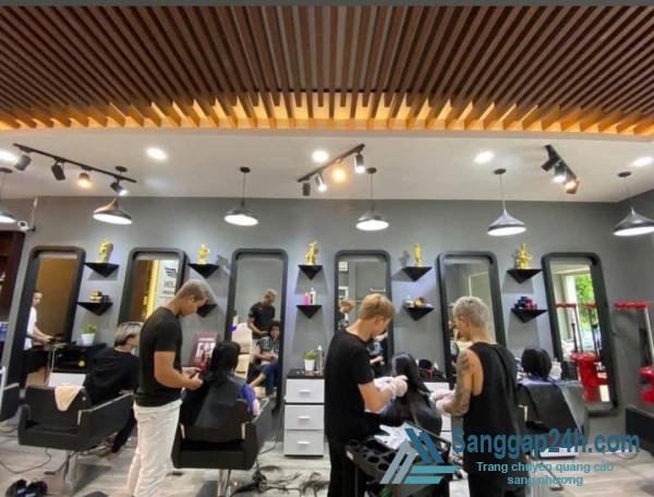 Sang tiệm tóc - nail