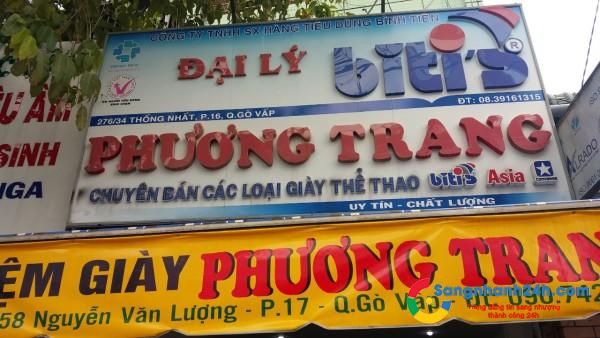 Cần sang shop giày dép với quán bún bò, hủ tiếu, trái cây tô chung mặt bằng nhà nguyên căn mặt tiền đường lớn.