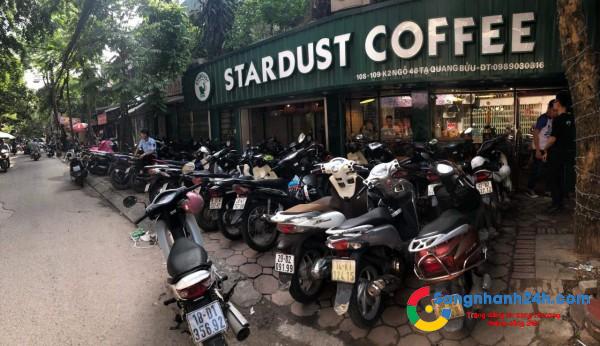 Cần sang quán cafe mặt tiền đường, khu dân cư đông đúc.