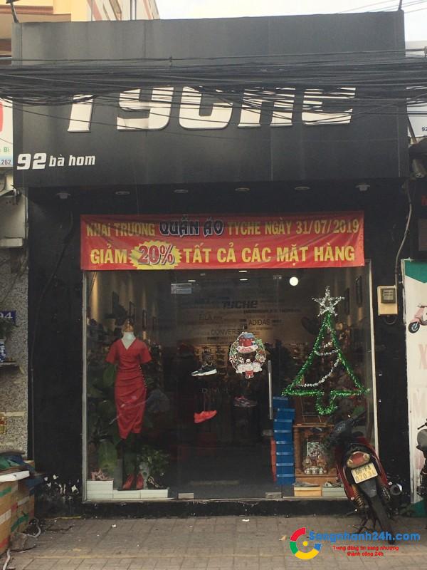 Cần sang shop thời trang + giày dép mặt tiền đường, dân cư đông đúc.